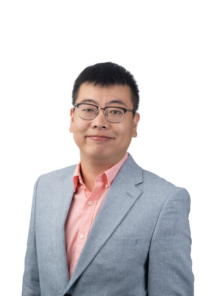 Hao Si, Associate